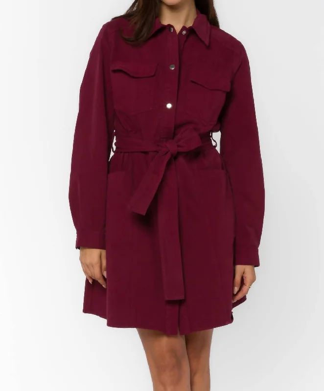 Online Boutiques Best Deena Snap Button Dress In Maroon