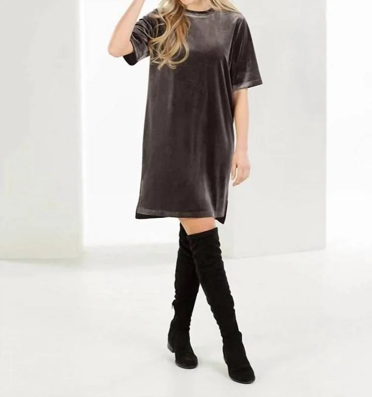 Festival Fashion Bennett Velvet Dress In Gray