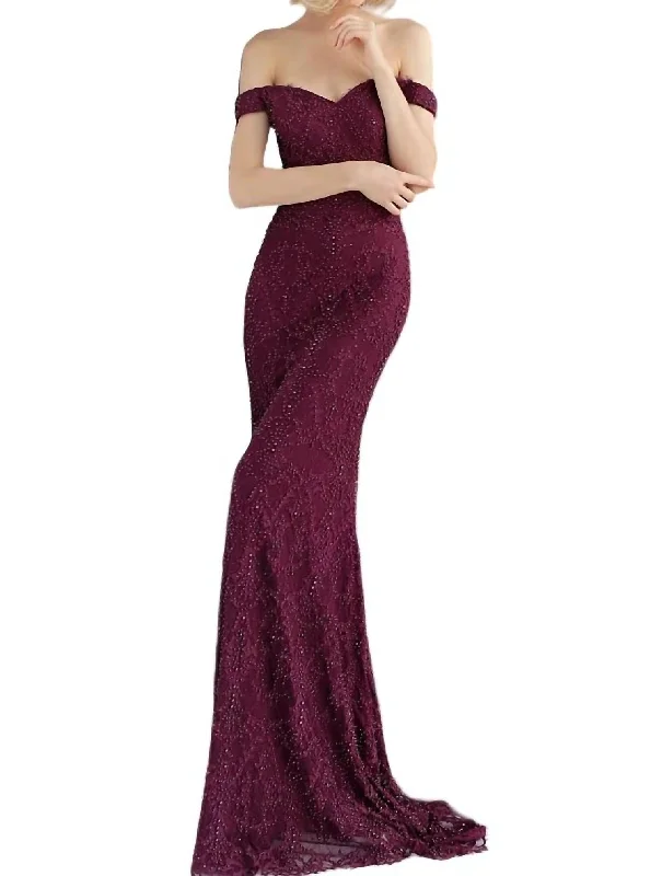 Fashionable Casual Tops Off Shoulder Dress With Ruffled Bottom In Burgundy