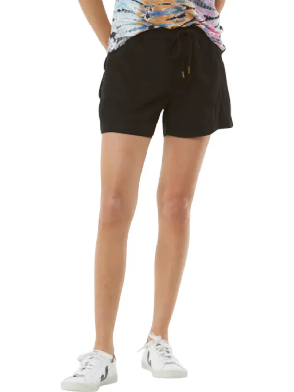 Women's Clothing Outfit Set Milo Short In Black Pigment