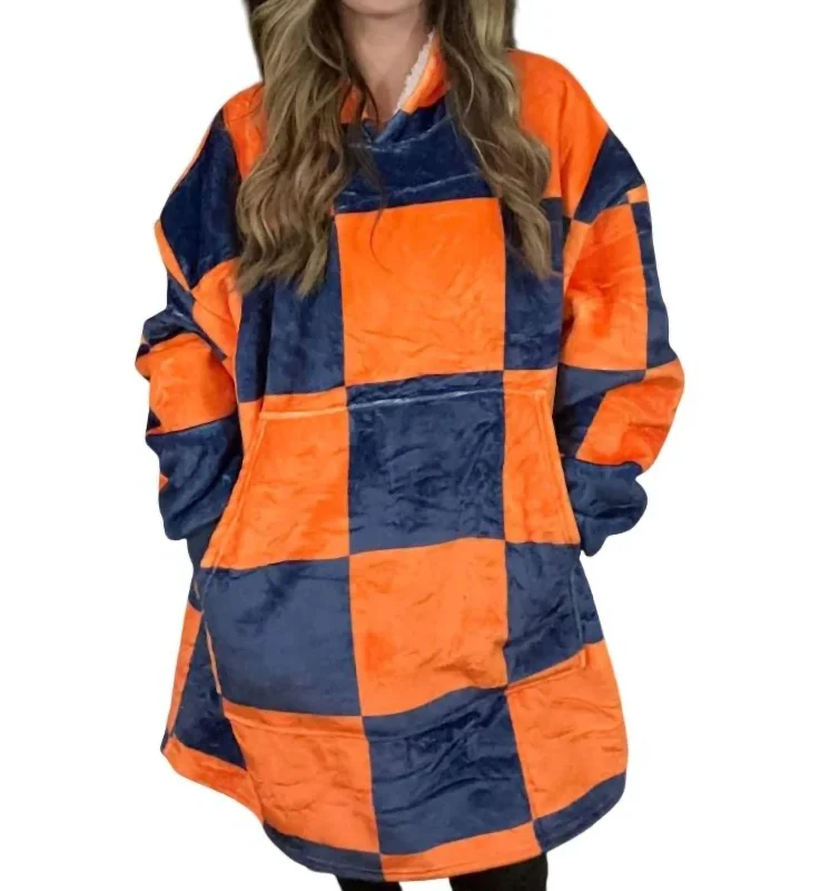 Relaxed Style Fan Fleece Blanket Sweatshirt In Blue & Orange