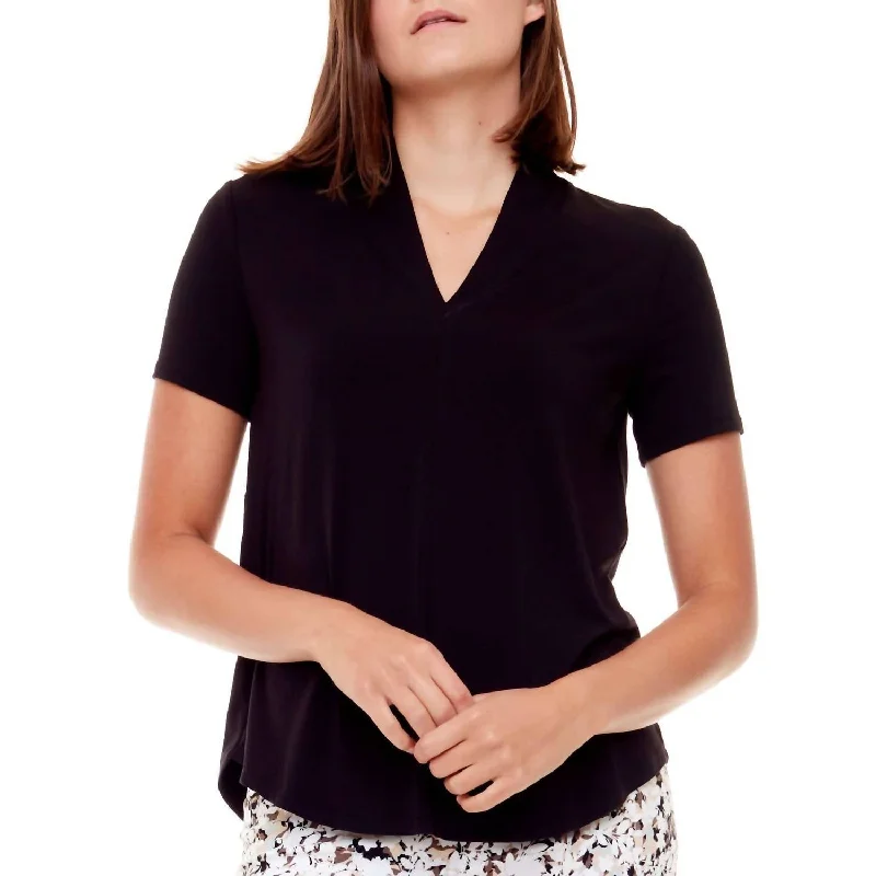 Women's Trendy Outfit Bamboo Short Sleeve Vneck Top In Black