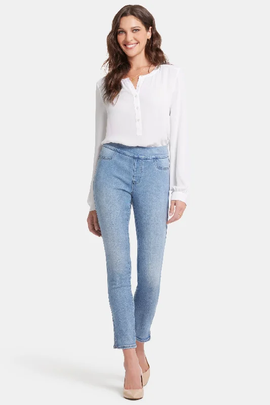 Wardrobe Upgrade Alina Skinny Pull-On Jeans - Blue Valley