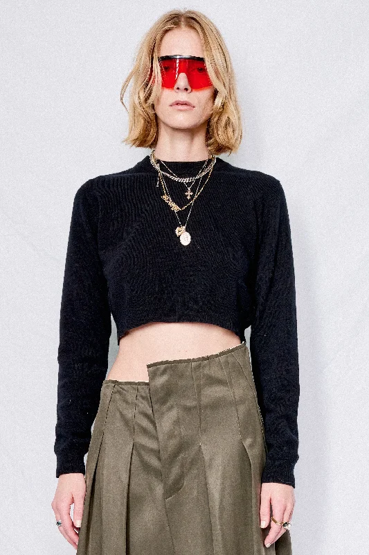 Edgy Fashion Nero Cropped Crewneck Sweater