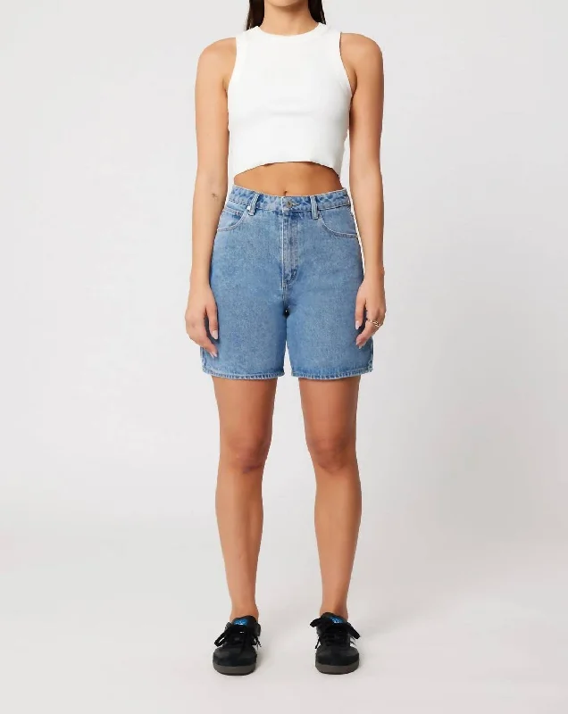 Women's Travel Attire Carrie Short In Naomi