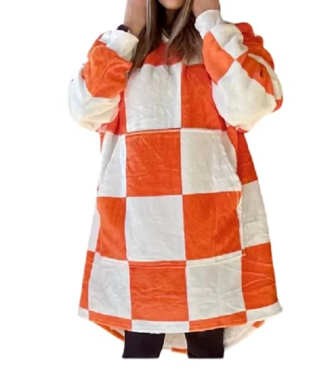 Everyday Fashion Fan Fleece Blanket Sweatshirt In Orange & White Checkered