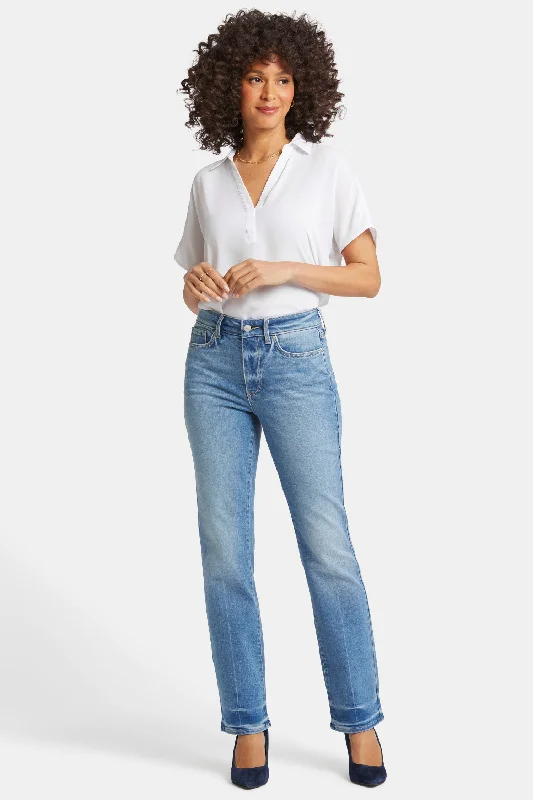 Minimalist Style Marilyn Straight Jeans - Hidden Lake