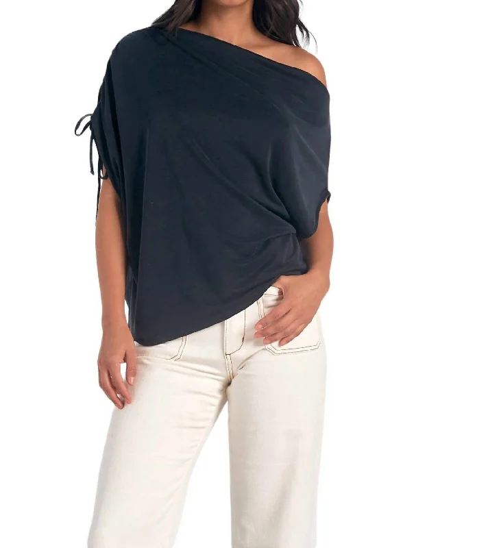 Stylish Women's Clothes for Work and Play Torrance Short Sleeve Top In Black