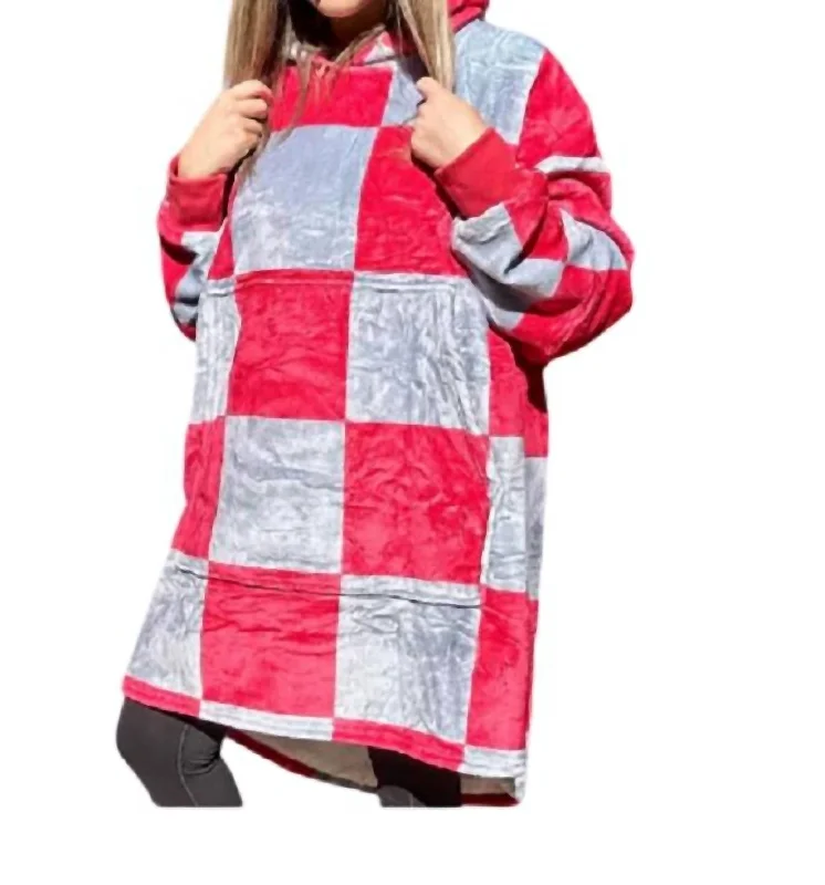 High End Fashion Fan Fleece Blanket Sweatshirt In Burgundy And Grey Checkered