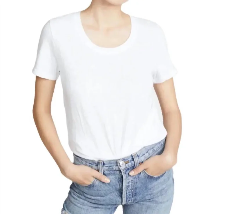 Women's Formal Event Outfit Short Sleeve Tee In White