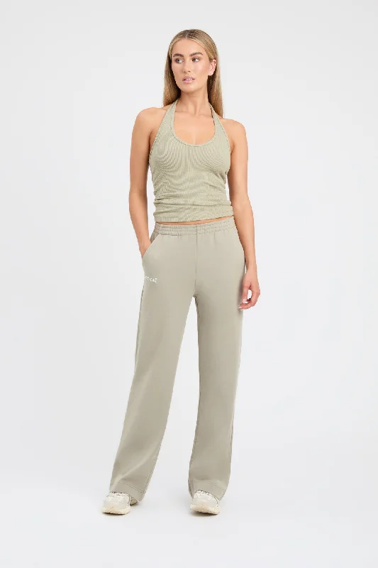 Women's Plus-Size Outfit Tate Wide Leg Track Pant