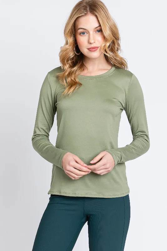 Women's Fashion-Forward Apparel Light Olive Knit Long Sleeve Round Hem Top