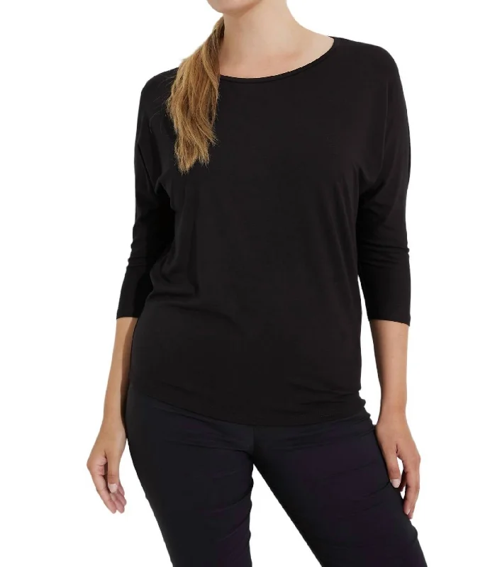 Women's Evening Garments Rounded Neck Top In Black