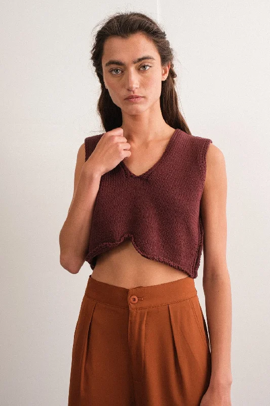 Women's Clothes And Apparel Sets Brown V-Neck Sleeveless Cropped Knit Top