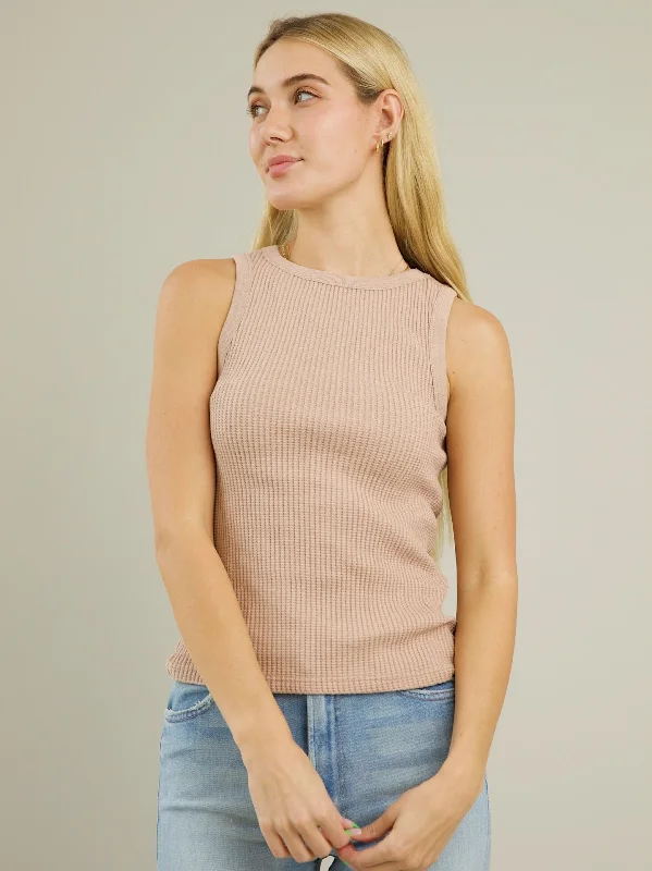 Women's Transitional Outfit Richmond Tank in Petal