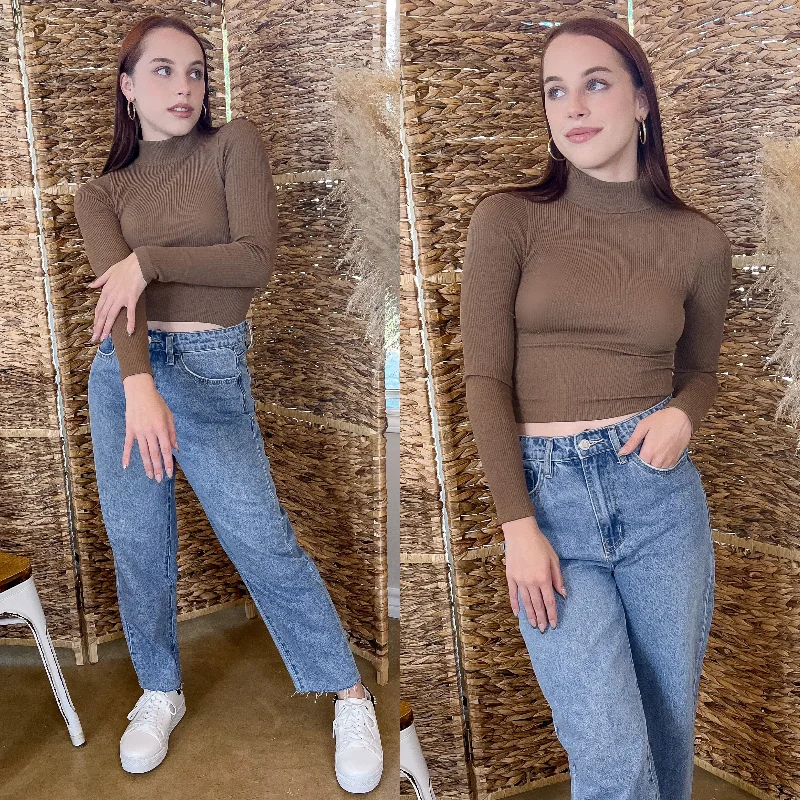 Women's Outfit Up At Dawn Ribbed Mock Neck Long Sleeve Crop Top in Brown