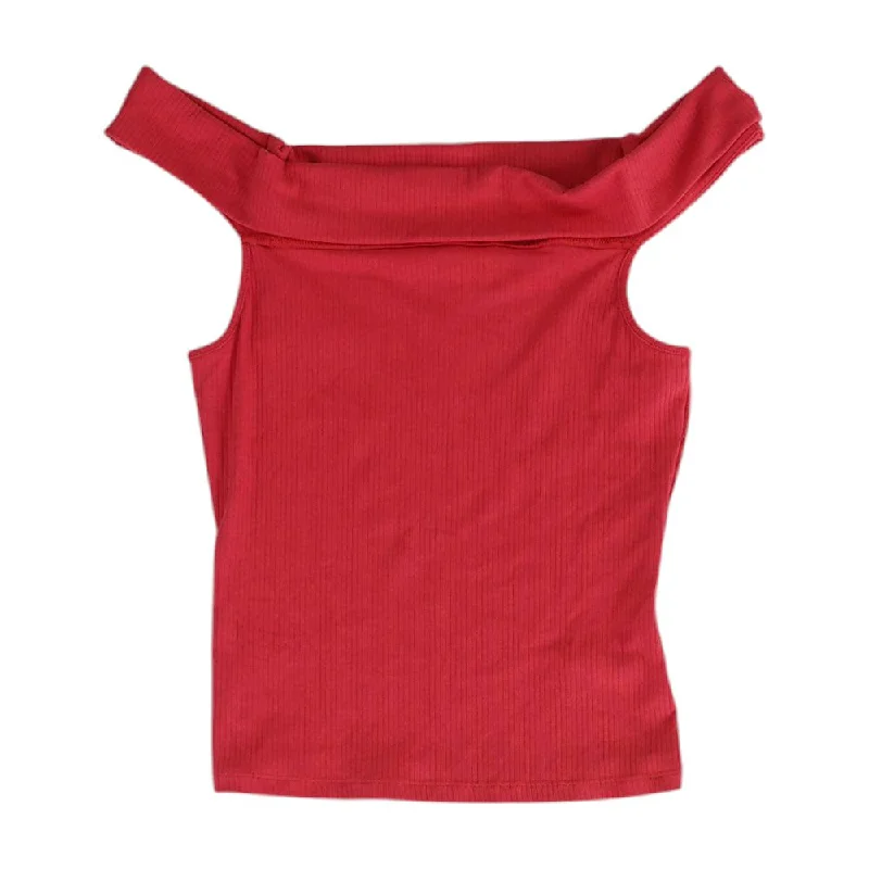 Sophisticated Style Red Solid Knit Top